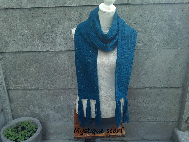 Mystique scarf