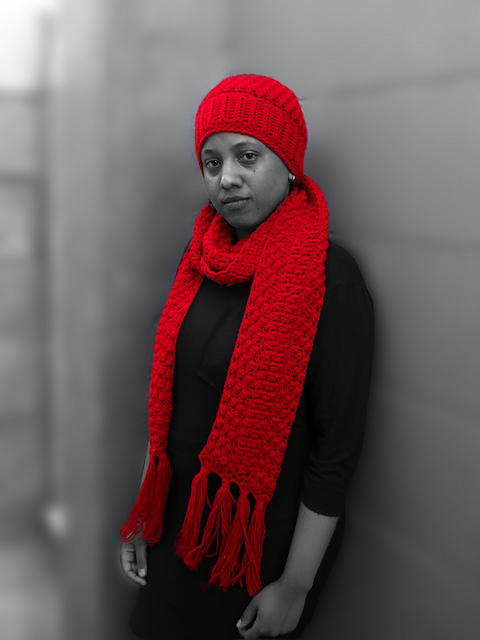 Blood moon hat and scarf