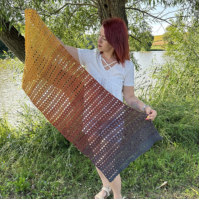 Arda Shawl