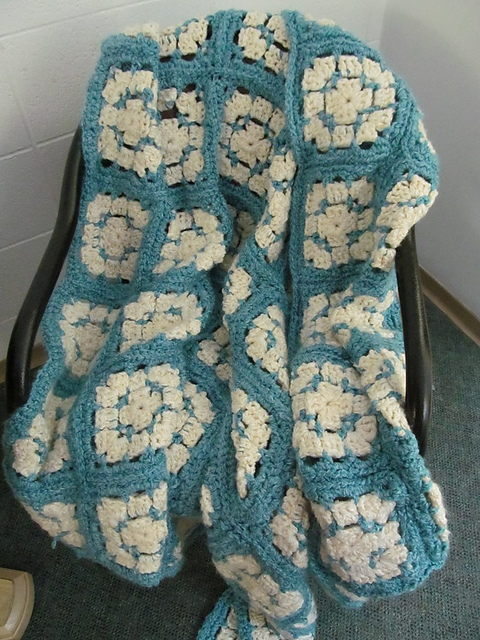 From the Middle Blanket (Crochet)