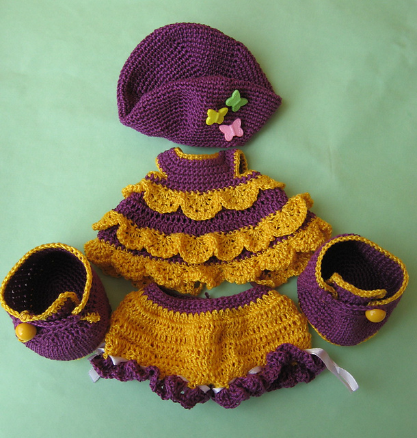 Clothes for amigurumi