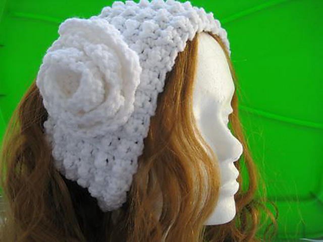 Super Easy Textured Ear Warmer