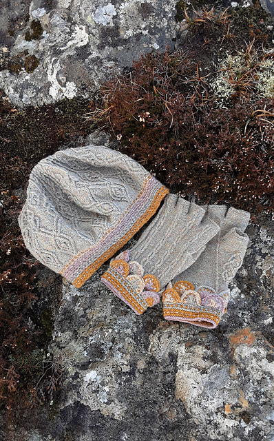 Ruabhal Hat Set