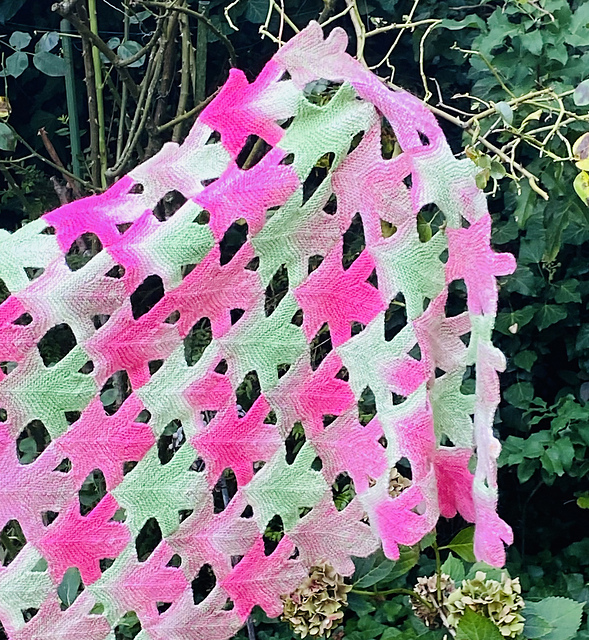 FALLING LEAVES WRAP OR THROW