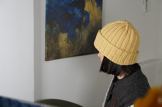 Slouchy ribbed beanie