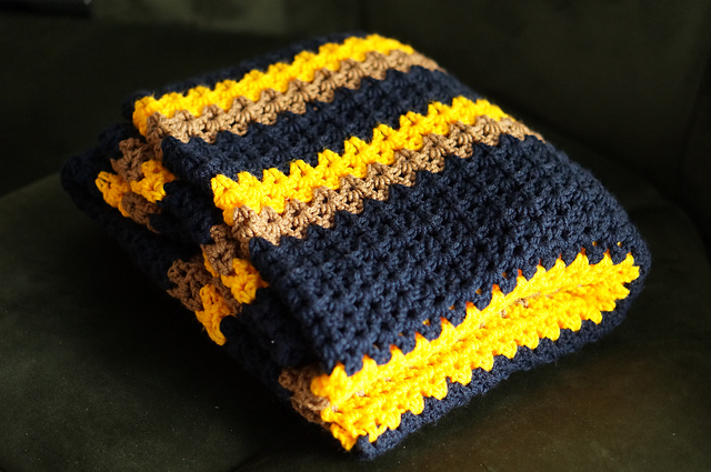 V stitch blanket