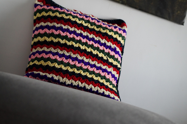 Multicolored pillow cover