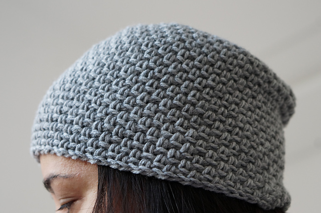 Simple moss stitch beanie