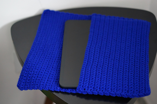Folded tablet case