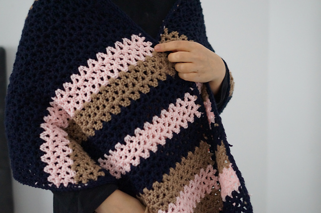 Ravelry: V stitch rectangular shawl pattern by Nadia BF