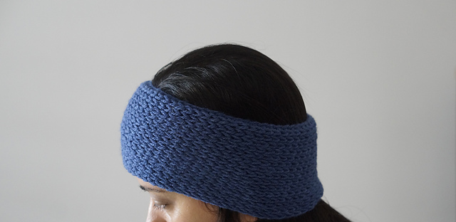Easy stylish earwarmer