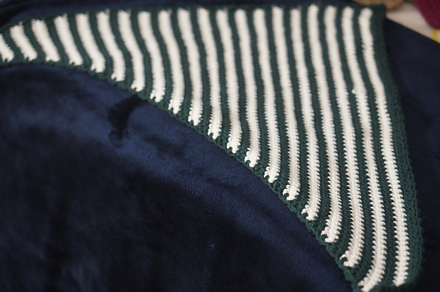 Striped neck scarf