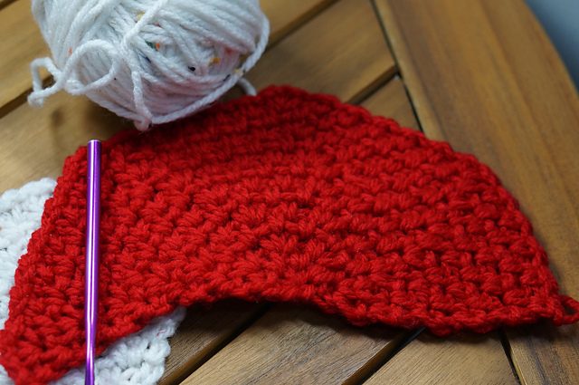 Moss stitch half circle