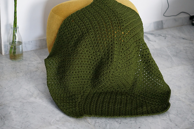 Double V blanket