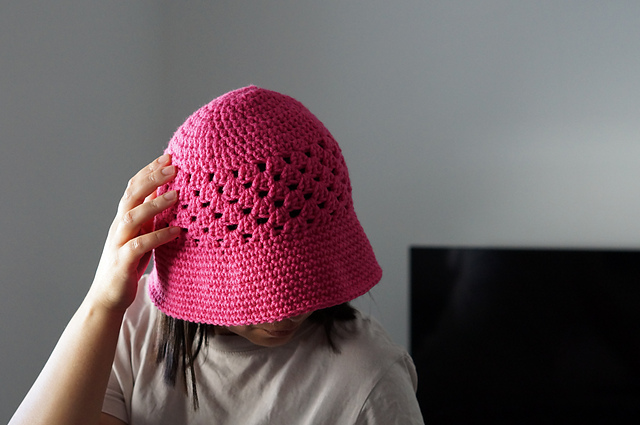 Soft granny bucket hat