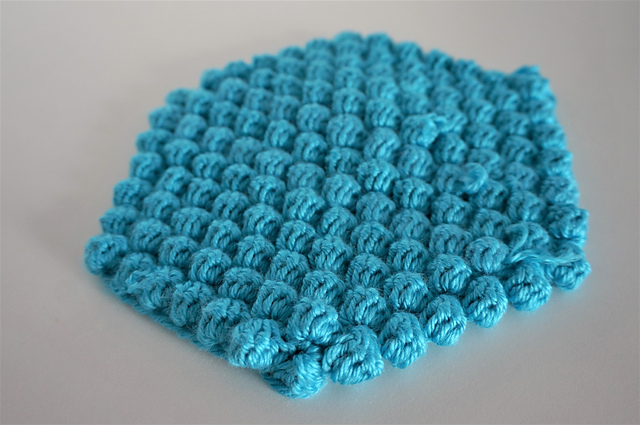 Bobble stitch hexagon