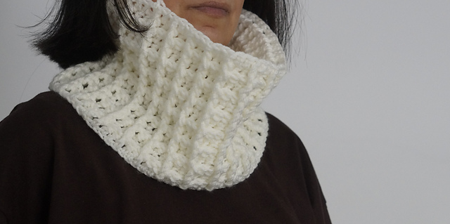 Designer neck warmer