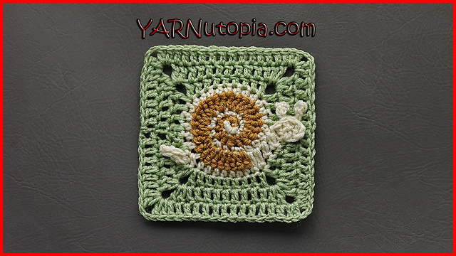 Ravelry: Snail's Pace Granny Square pattern by Nadia Fuad