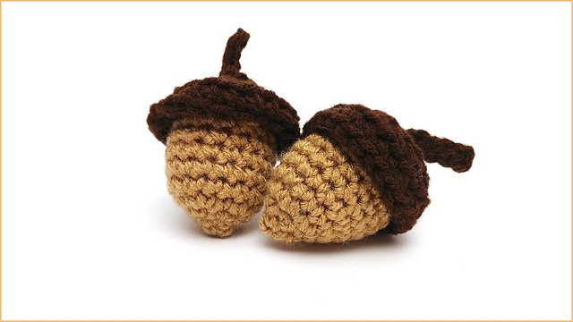 Acorn Amigurumi