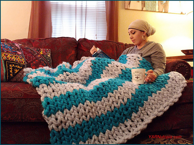 Fluffy Hugs Chunky Blanket