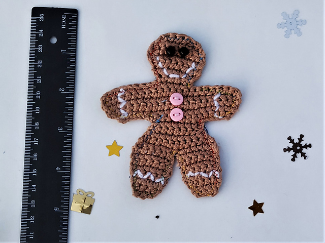 Ravelry: Gingerbread man applique pattern by Nadia Perepelitsa