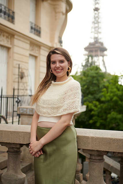Blooming Crocus Eyelet Capelet