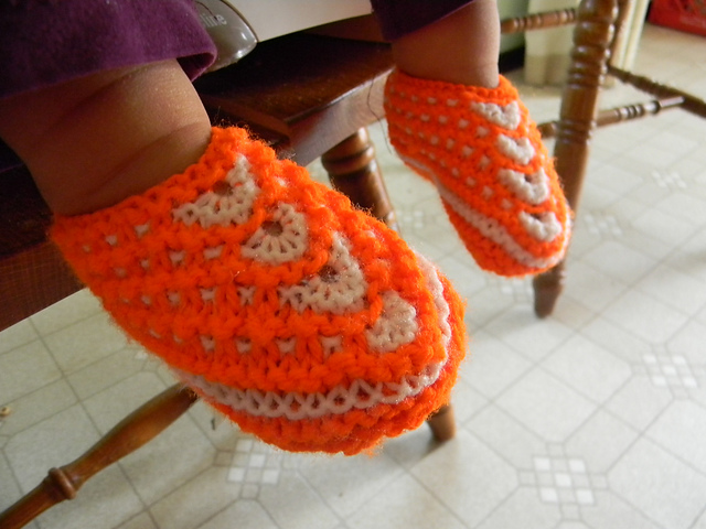 Seamless Slip-Stitch Slippers