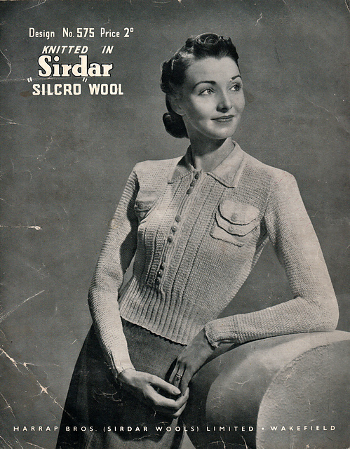 Lady's Jumper with Novel Pockets 575
