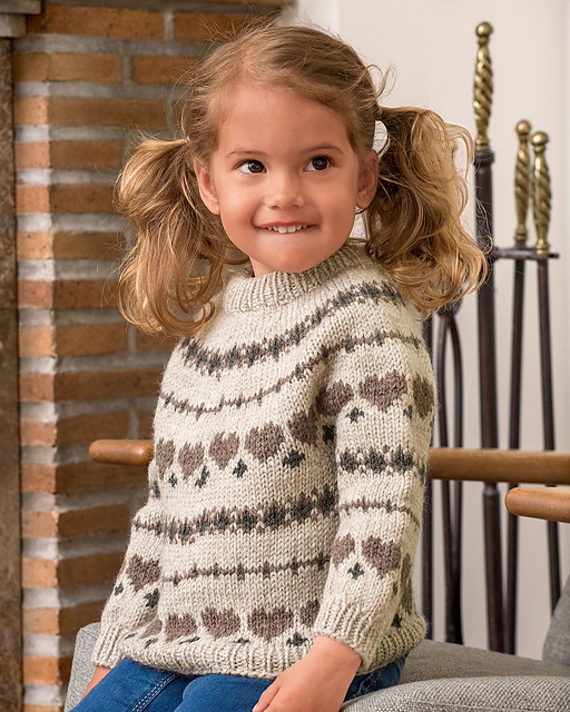 Amora sweater
