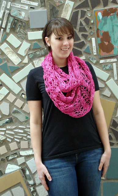 Tristan Infinity Cowl
