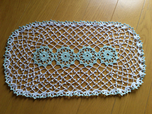 p.20 Table centerpiece with motifs