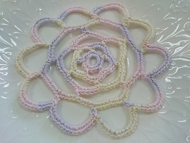 P.20 Rose pattern- Stained glass