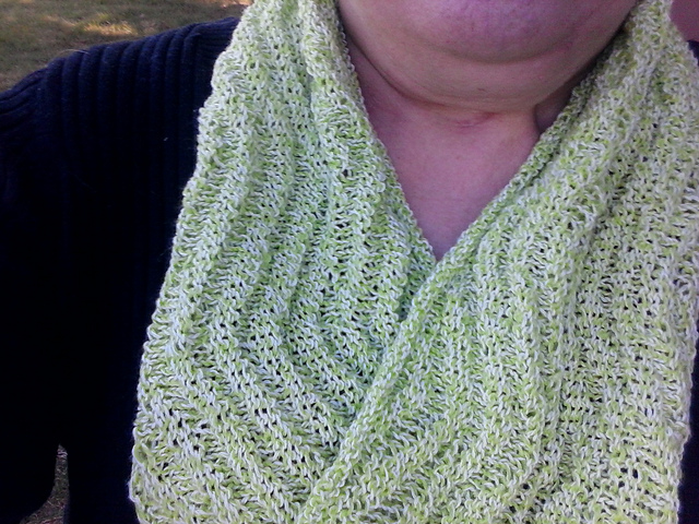 Hills and Valleys Cowl