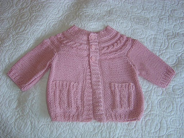 #40 Strickjacke Mädchen