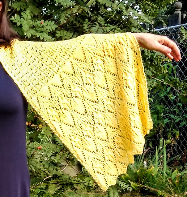 Forsythia Stole