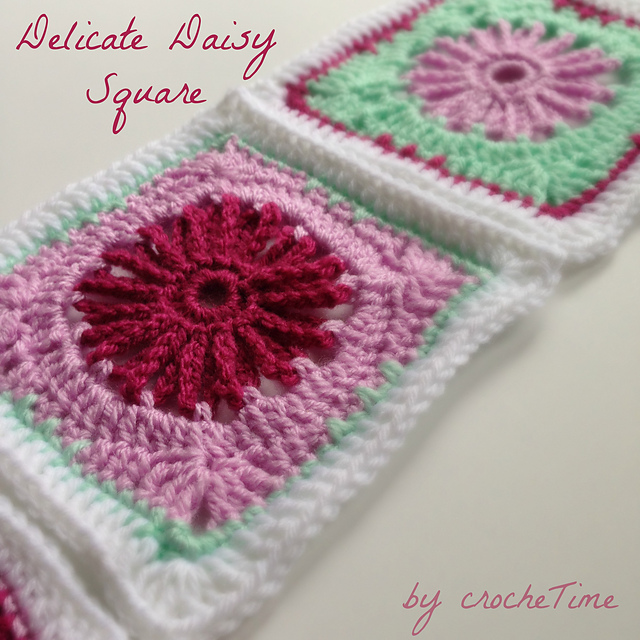Delicate Daisy Square
