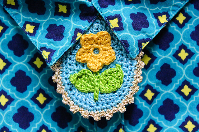Oh What A Cute Oval Brooch