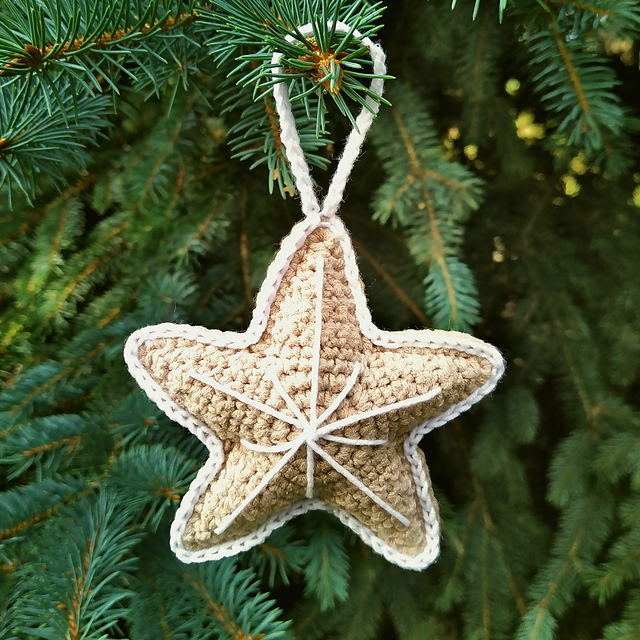 Ravelry: Christmas Gingerbread Star pattern by Natali Berzore