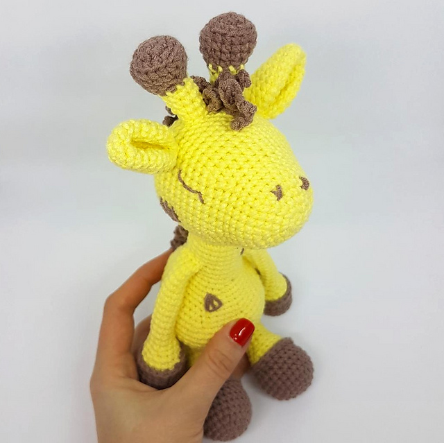 Ravelry: Giraffe pattern by Natali KNV