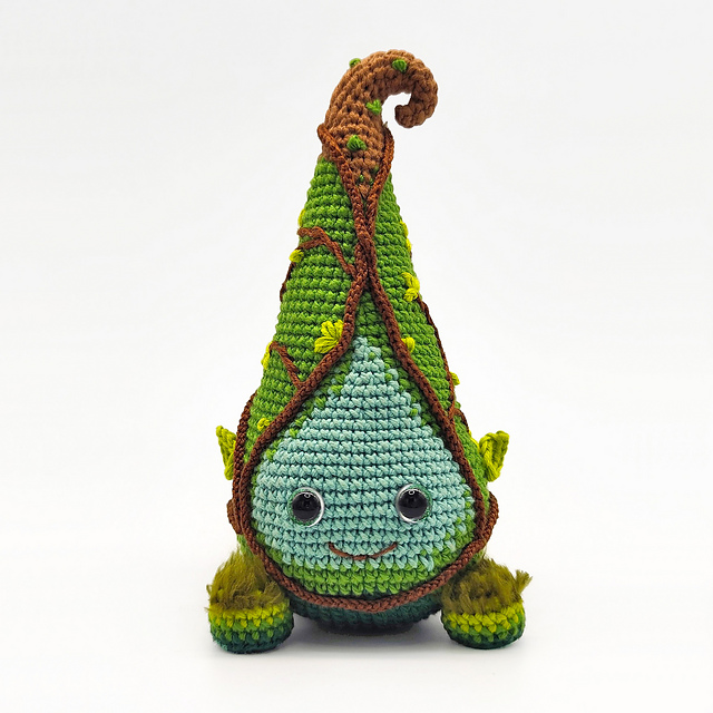 Ravelry: The Earth Sprite pattern by Natalia Chernysheva