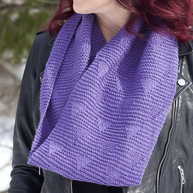 Ravelry: Embossed Triangles pattern by Natalie Servant