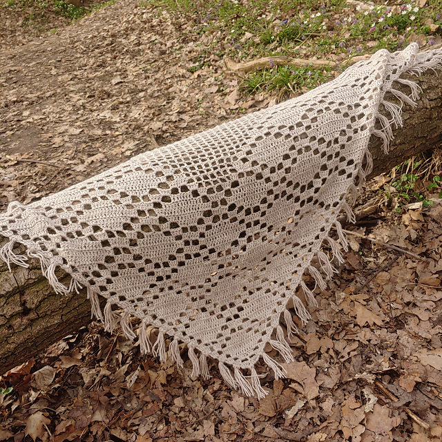 Diamond Shawl