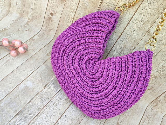 Crescent Bag