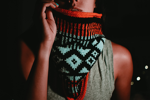 Desert Nights Cowl