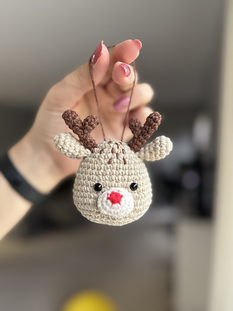 Reindeer Christmas tree ornament