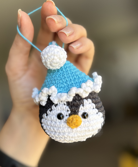 Penguin Christmas Tree ornament