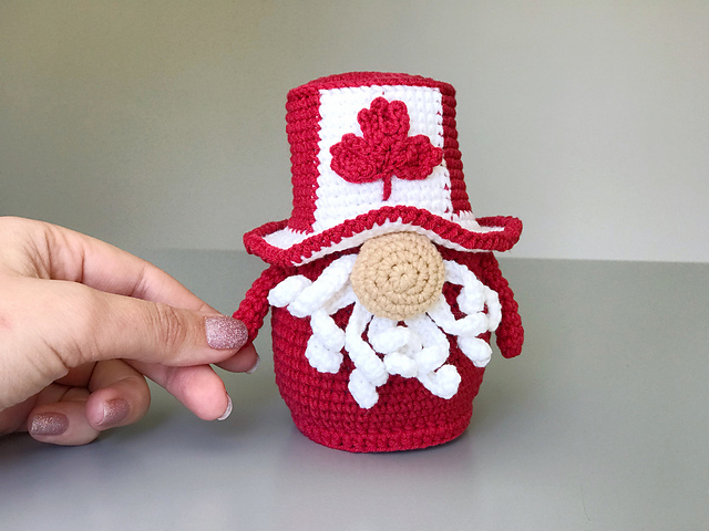 Canadian Patriotic Gnome