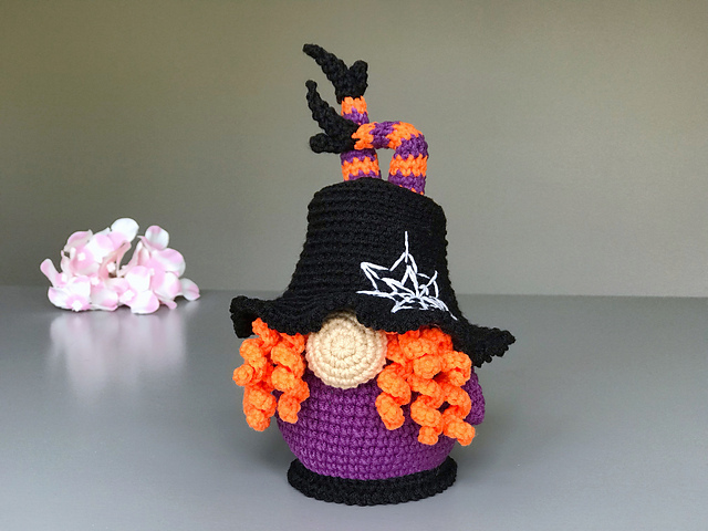 Halloween Witch Gnome
