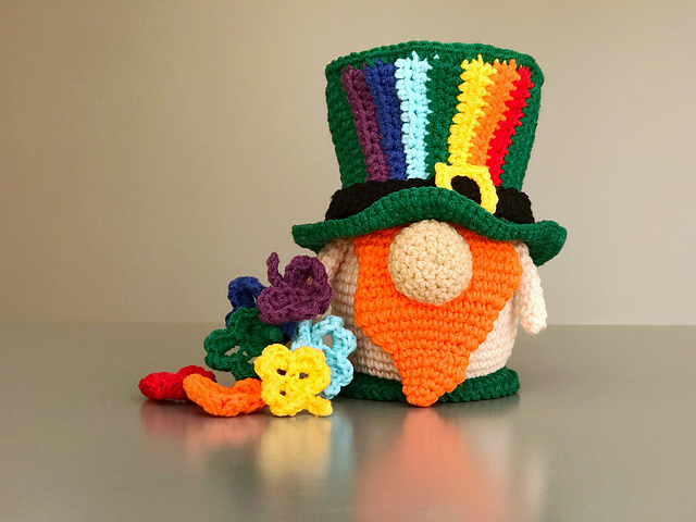St.Patrick Leprechaun Gnome