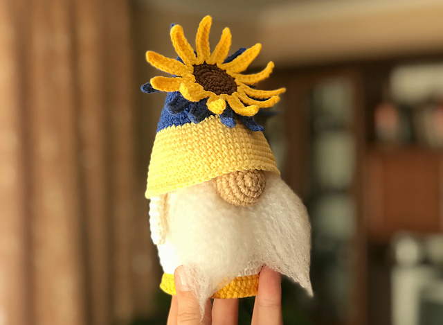 Sunflower Gnome